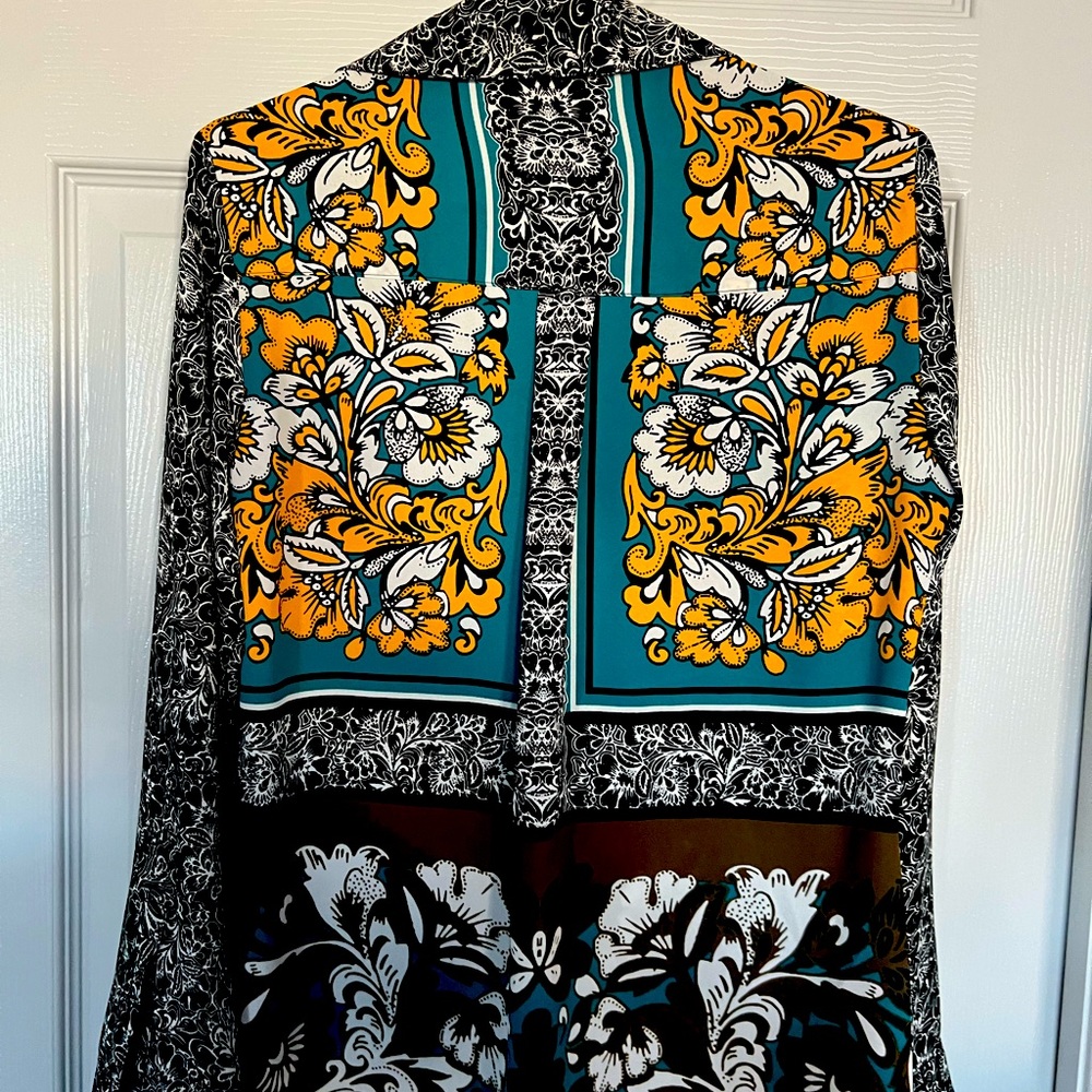 Express brand shirt almost new